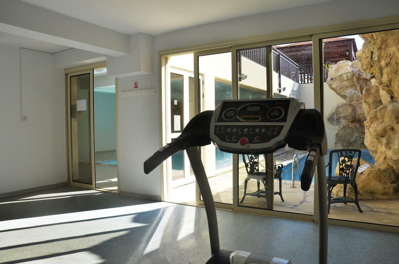 Top Floor, 2 Bedroom Apartment Vanessa D204, Free Wifi, Village View Peyia Exterior foto